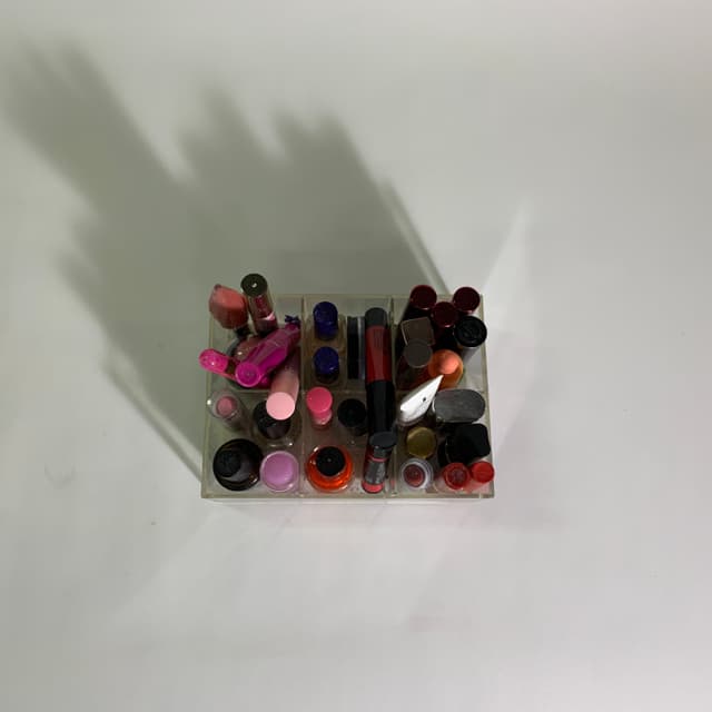 塑膠紅色彩妝品