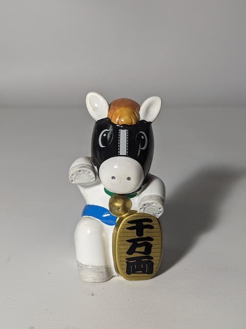 陶瓷黑色招財馬擺飾