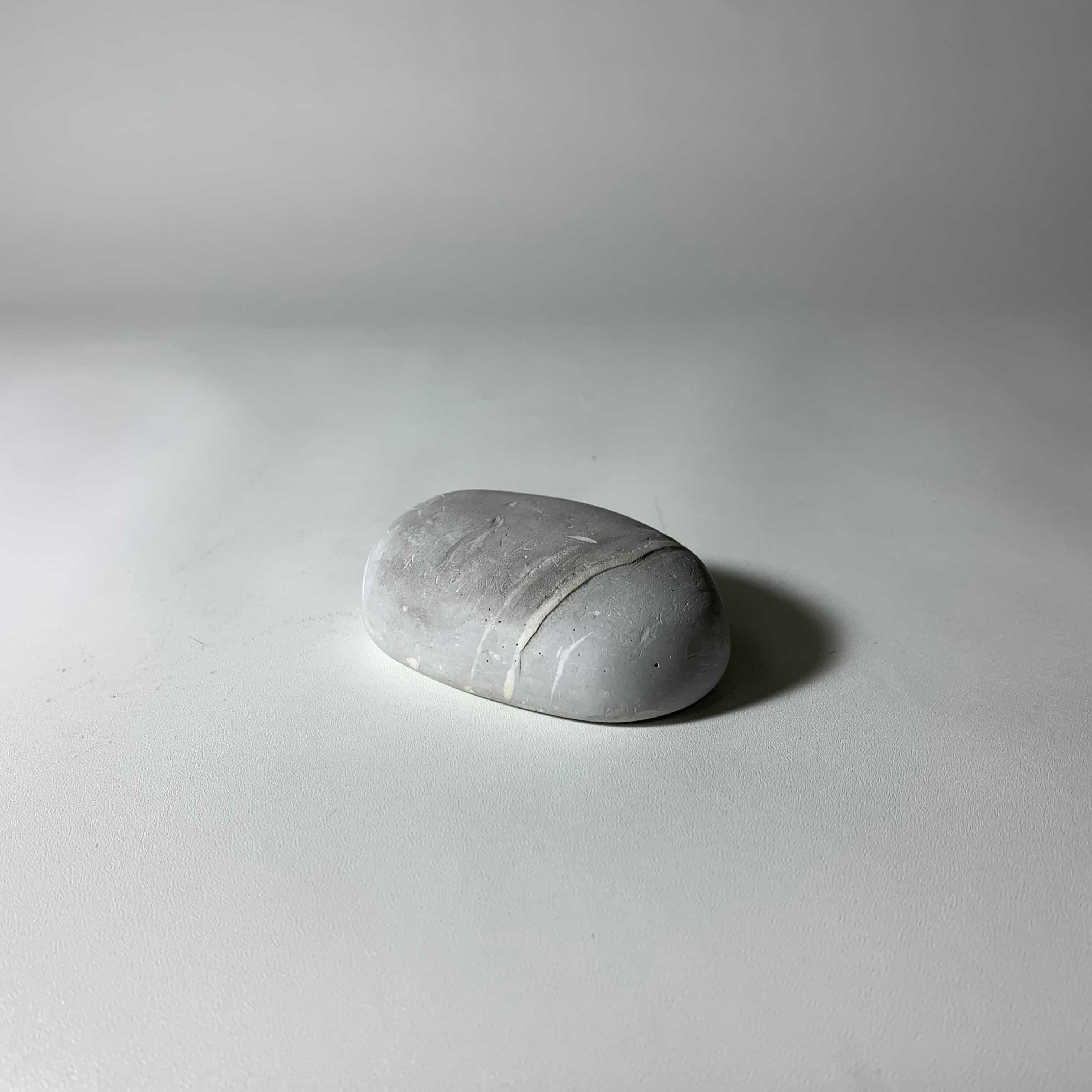 水泥灰色石頭擺飾