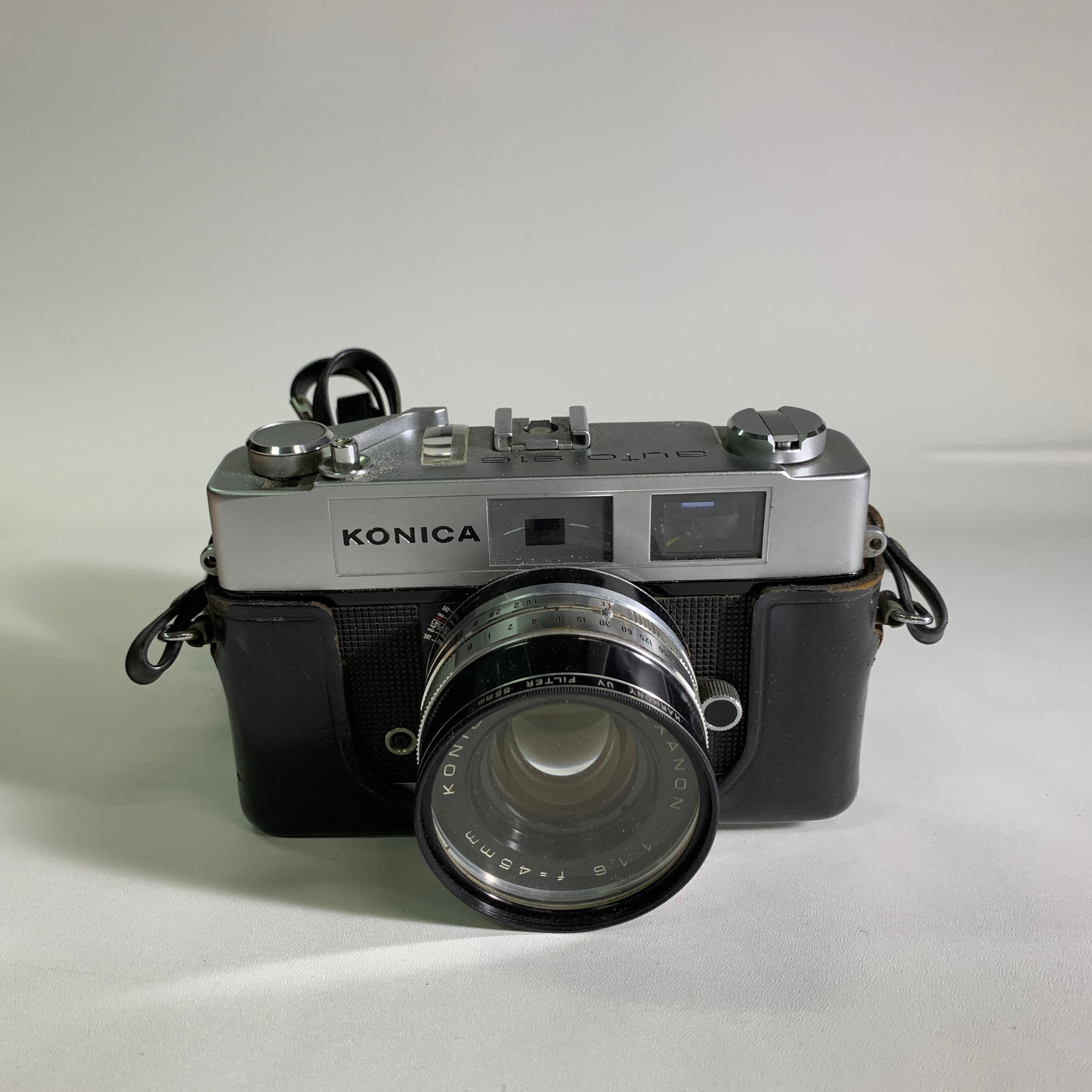 konica black with case