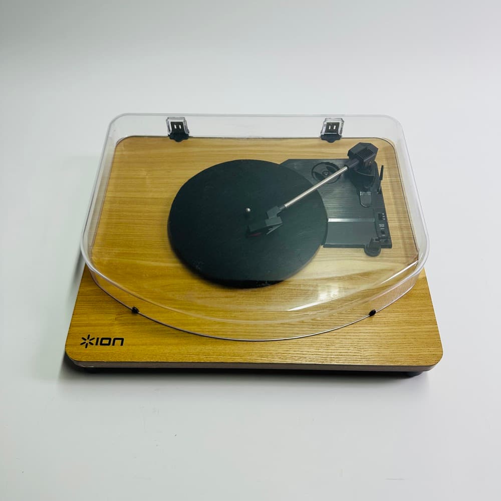 Ion classic LP casseet player