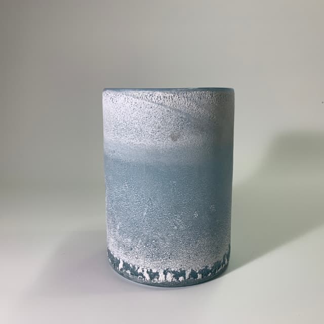 藍色玻璃有白狀點點花瓶