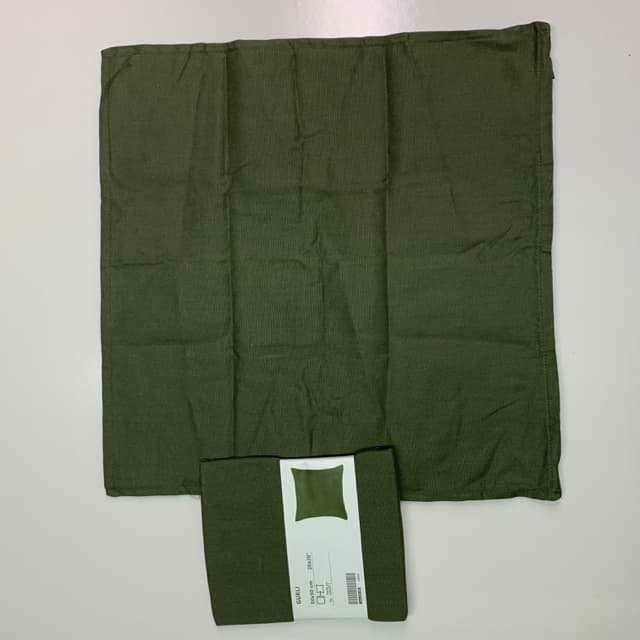 軍綠色枕頭套2入