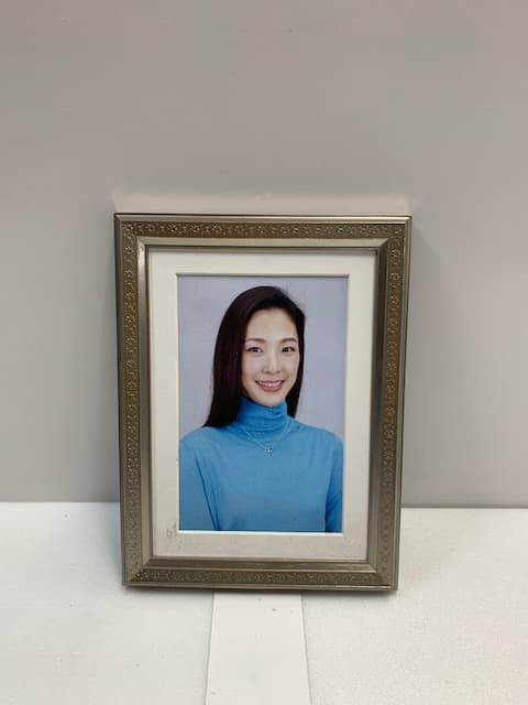 銀邊金色圖騰鋁質相框