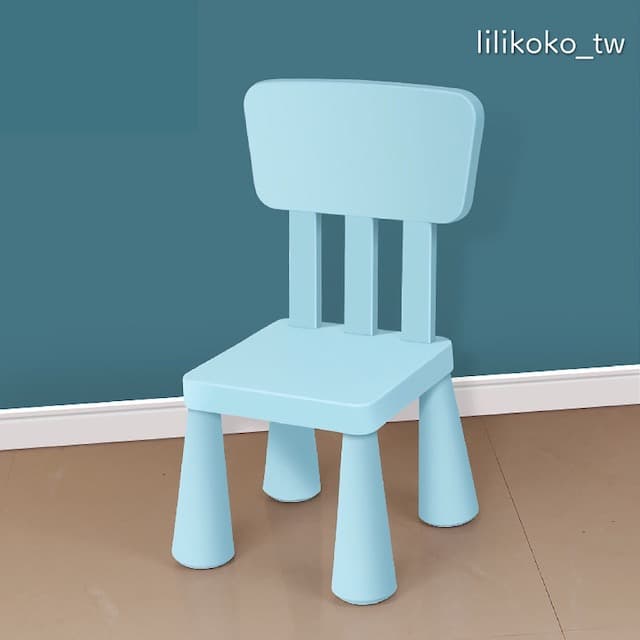藍色Ikea 塑料靠背椅