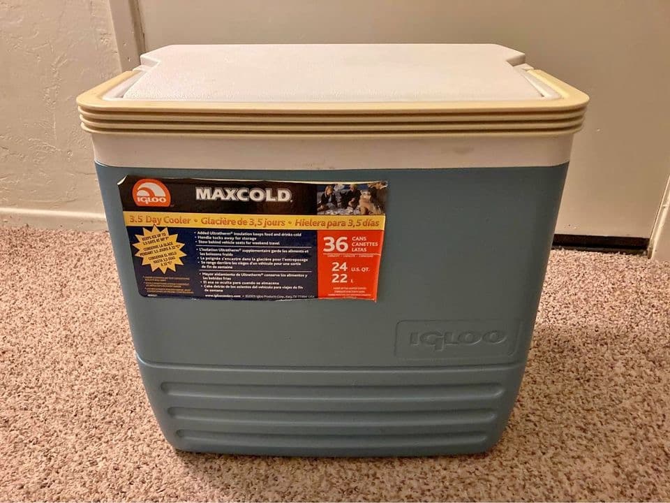 Igloo藍白色3.5天用冰桶