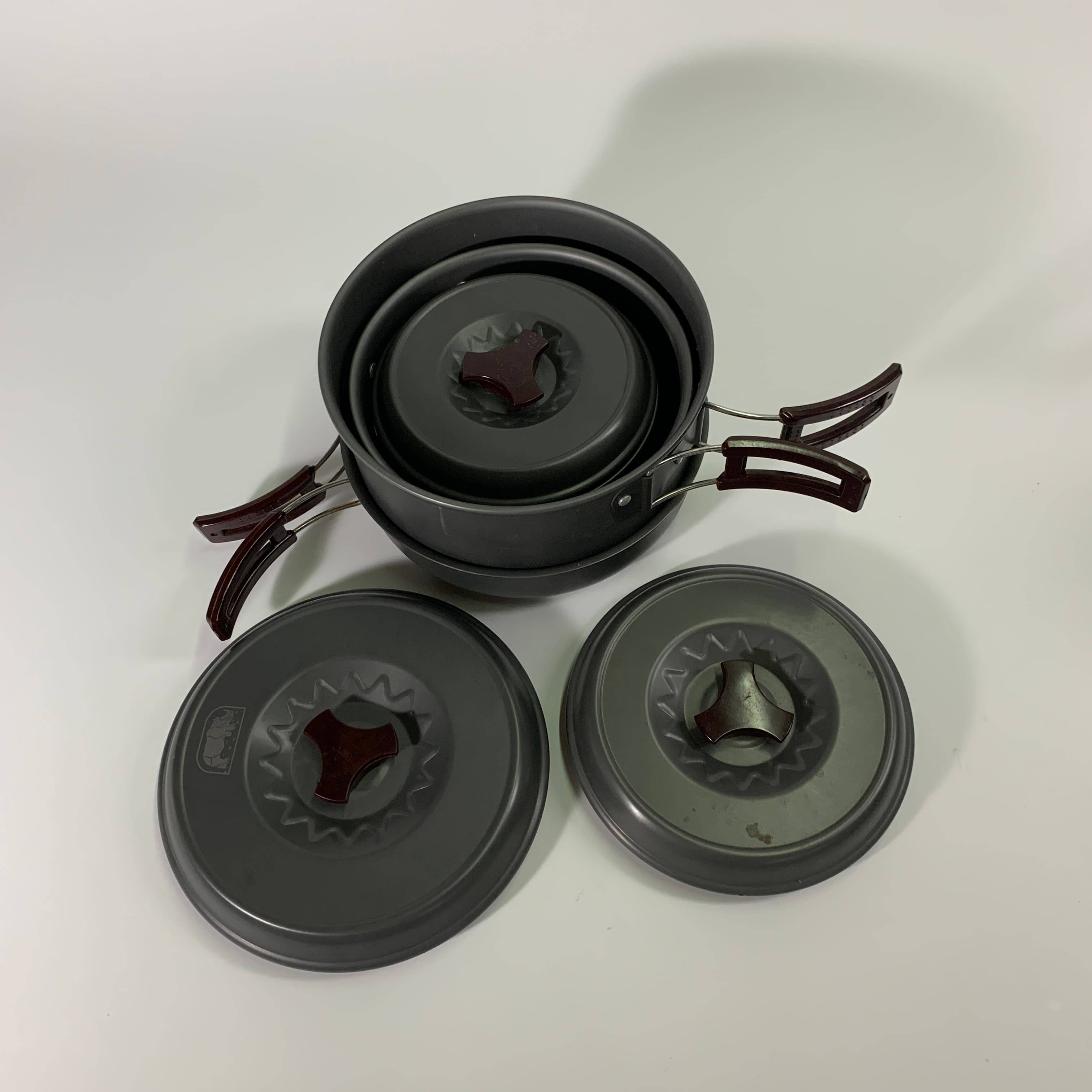鐵灰露營鍋具一組 內有小鍋具