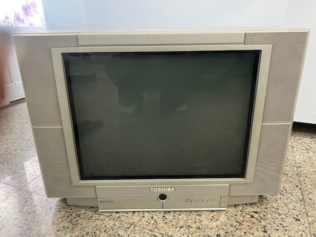 toshiba crt 21吋電視(無遙控器)